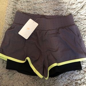 Olesia Perforated Short-Fabletics